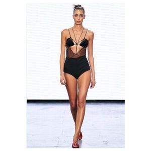 NENSI DOJAKA Georgette  Heart Bodysuit NWT !!!
